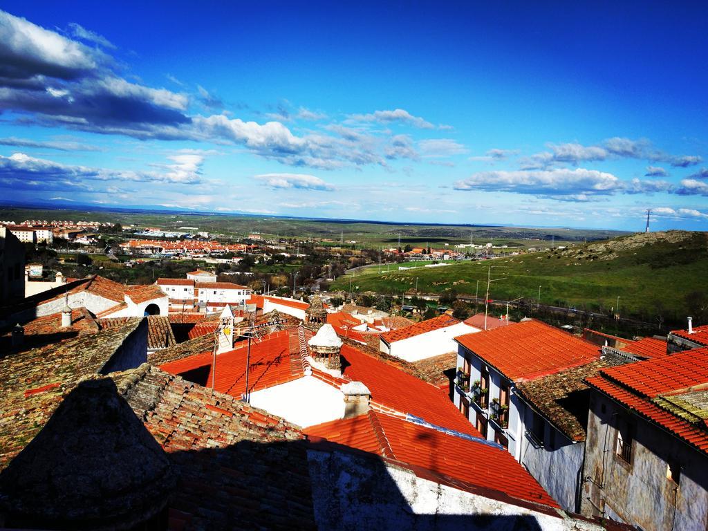 Apartamentos De La Parte Antigua De Caces Buitenkant foto